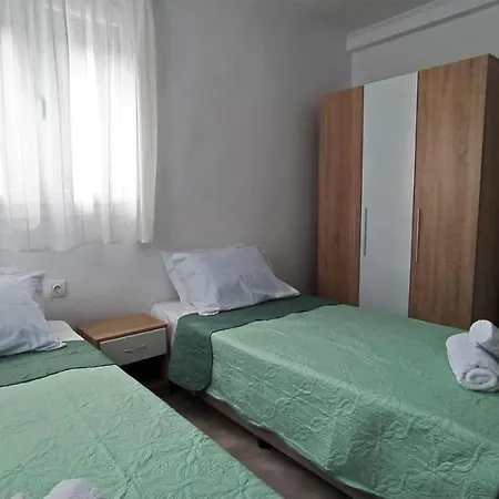 Cozy Ground Floor House