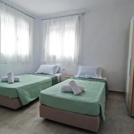 Cozy Ground Floor House *