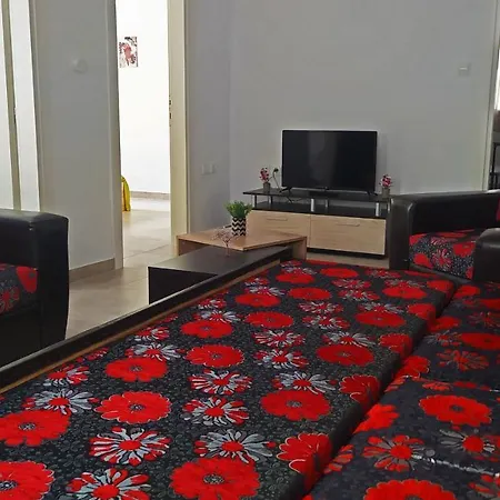 Cozy Ground Floor - Up To 5 Daire *