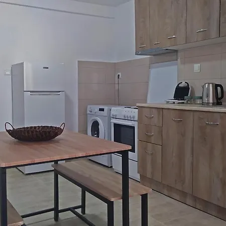Cozy Ground Floor - Up To 5 Daire *