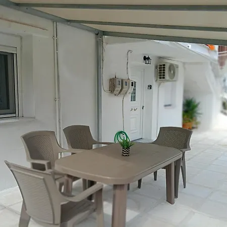 Apartment Cozy Ground Floor House *